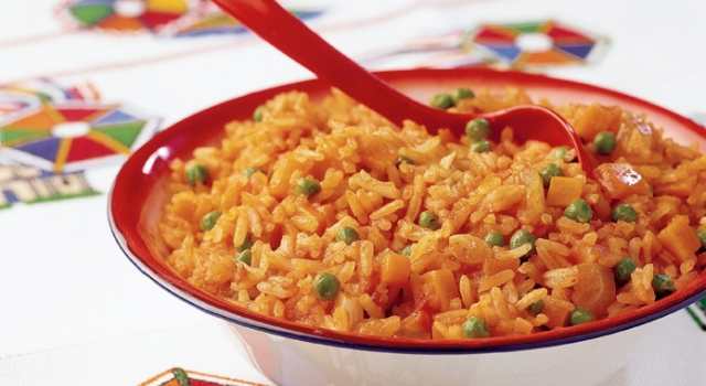 Accords Mets Vins Riz A La Mexicaine Tomate Et Petit Pois Guide Hachette Des Vins